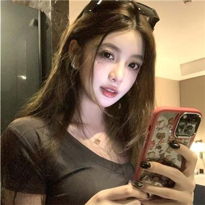 唯有天使生双翼